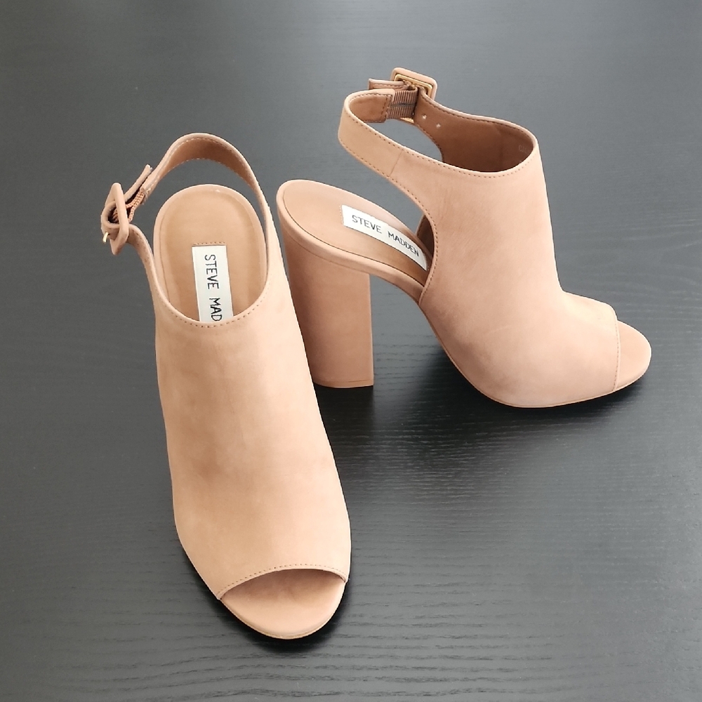 Steve Madden Tan Heeled Shoes